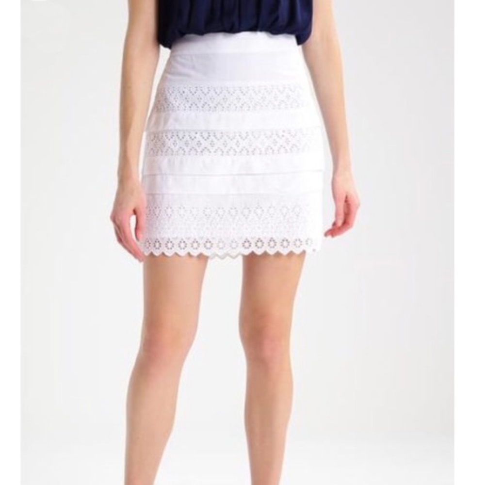 NBW white lace Gap skirt - NWT